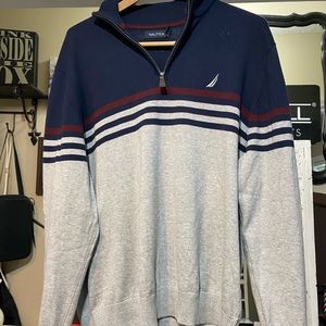 Nautica Men’s Size XLarge Navy Blue and Grey sweater